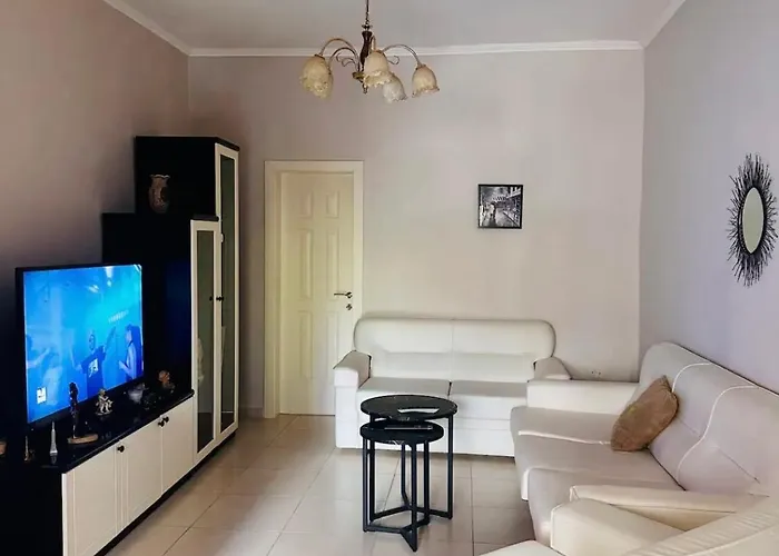 Your Away From * ティラナ